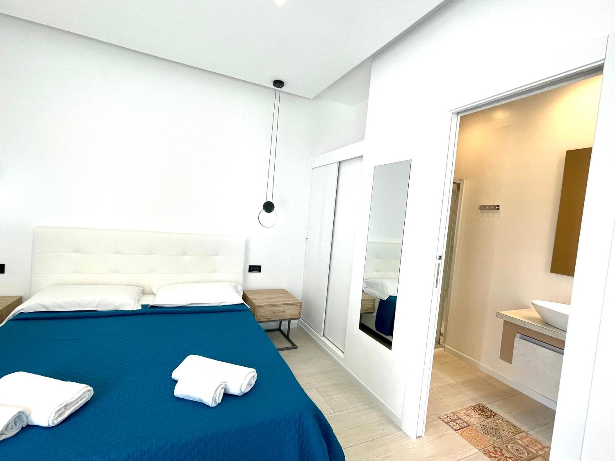 Magenta Rooms Olbia Exterior foto